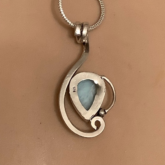 🌸 LARIMAR NECKLACE PENDANT OPAL DESIGN CRESCENT BOHO CHIC BOHEMIAN SILVER BLUE - Picture 5 of 8